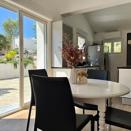 Villa Agreable Vue Avec Piscine